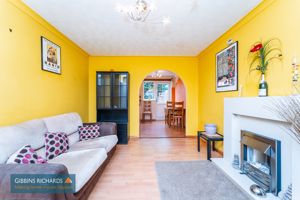 Sitting Room- click for photo gallery